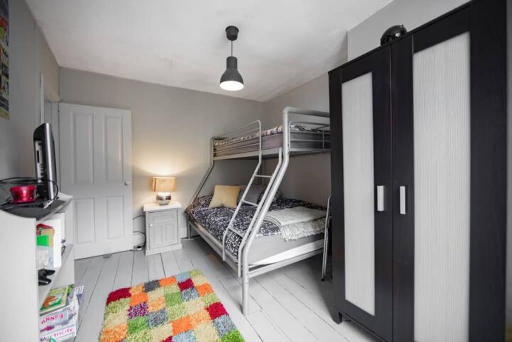 Heart Of The Beautiful Old Town Apartment Hastings Bagian luar foto